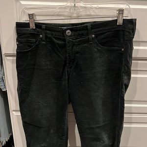 Velvet jeans. Great condition!  Beautiful hunter green.